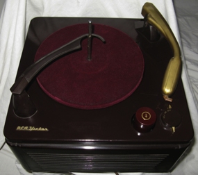 1952 RCA Model 2-ES-31 Record Changer